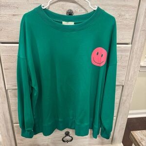 Fantastic Fawn Teal Top with Pink Accent